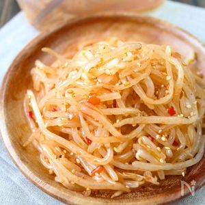 5分で完成！【ピリ辛もやしナムル】もやしだけで簡単副菜 | レシピ