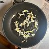 手頃な材料で♪【小松菜と炒り卵の甘酢あん炒め】の工程4