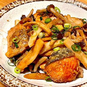 michuの作ってみた!投稿(【鮭ときのこの味噌マヨ炒め】ごはんが進む！簡単お魚おかず♪)