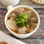 【豚こん和風スープ】こんにゃくやきのこで食物繊維たっぷり！