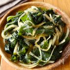 5分で完成！【わかめと玉ねぎのさっぱり酢醤油マリネ】