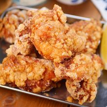 行列のから揚げ屋さんの🍚皮がうますぎる🤭鶏のから揚げ1位