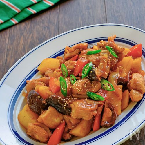 タップルコギ(鶏肉の韓国風甘辛炒め)【韓国料理】