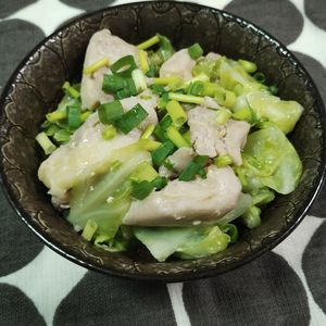M＊Pの作ってみた!投稿(【鶏肉とキャベツのガーリック酒蒸し】蒸すだけで、絶品！)