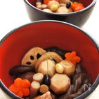 梅花人参の含め煮物と煮しめ
