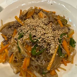 リナキキの作ってみた!投稿(韓国春雨で作る基本の簡単本格チャプチェ【韓国料理】)