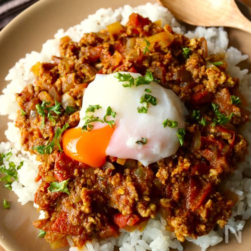 レンジで8分！【トマトキーマカレー】旨味たっぷり濃厚♩