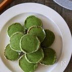 卵黄1つで大量♪簡単！【米粉の抹茶ディアマンクッキー】