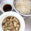 旨味たっぷり【ごぼうと蓮根のオイスターきんぴら】お弁当にも◎の工程1