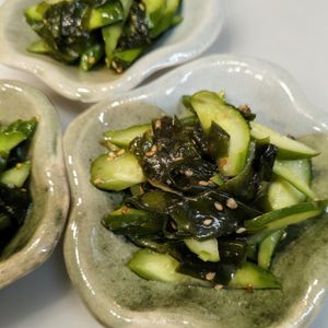 るるる♪の作ってみた!投稿(5分で完成！【わかめときゅうりの旨ダレサラダ】胡麻油香る♩)