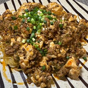 楽ラク手抜キッチン🐶🐾の作ってみた!投稿(［黒麻婆豆腐］花椒と黒胡椒で痺れる辛さ！お肉たっぷり！辛うま)