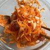旬を味わう♪【梨とにんじんのごちそうラペ】の工程3