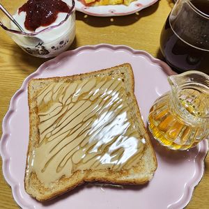 ナムディの作ってみた!投稿(練りごま＆はちみつトースト)
