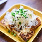 《焼き厚揚げの玉ねぎポン酢のせ》