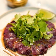 エスニック風味がたまらない‼︎『カツオのカルパッチョ』