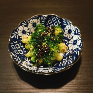 りんの作ってみた!投稿(ブロッコリーひとつで作る🥦海苔ごま和え)