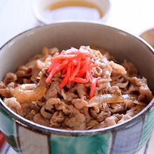 至高の牛丼🐄白ワインが決め手☆めざせ牛丼店の味!!
