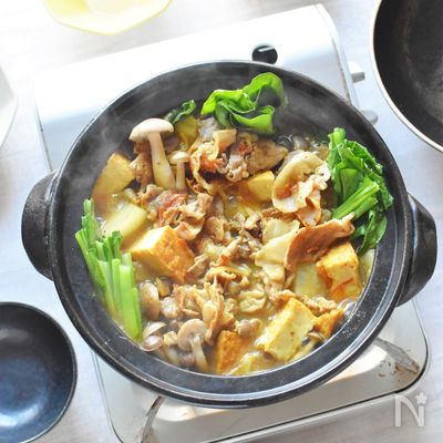 豚こま肉で安ウマ♪本格スパイシーカレー鍋
