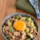 【きゅうりと豚ひき肉の甘辛みそ丼】10分もあれば完成！