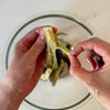 材料ふたつで副菜！《なすのクリチ味噌和え》の工程3