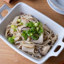 【低カロリーで腸活】箸が止まらない！きのこの旨ピリ辛ナムル