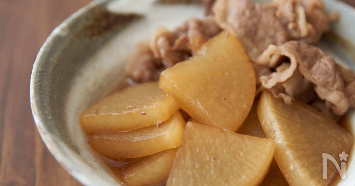 フライパンで手軽に煮込む、牛肉と大根の煮物