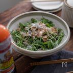 春菊としらすの和サラダ。