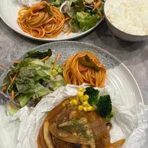 1365428の作ってみた!投稿(【煮込みハンバーグ】我が家一番人気おかず♡小さめ簡単Ver.)