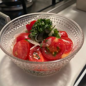 あやの作ってみた!投稿(汁まで飲みほす美味しさ♡トマトと大葉のだしマリネ)