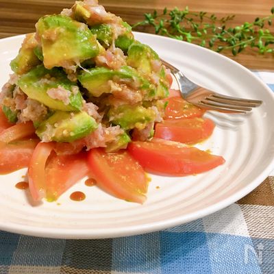 わが家の喜ばレシピ【アボカドとまぐろたたきのサラダ】
