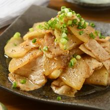 がっつり！染みとろ♪冬瓜と豚バラのオイスター炒め