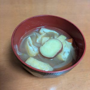 ゆきまる🐬🫧の作ってみた!投稿(【さつまいもと油揚げのお味噌汁】やさしい甘味が味噌と合う！)