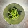 【豆苗とわかめのレモンじょうゆあえ】5分で！後味さっぱり！の工程2