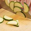 おくらとズッキーニのビネガーサラダの工程3