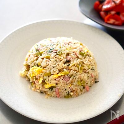 【炊飯器で簡単】小松菜とカニカマのチャーハン