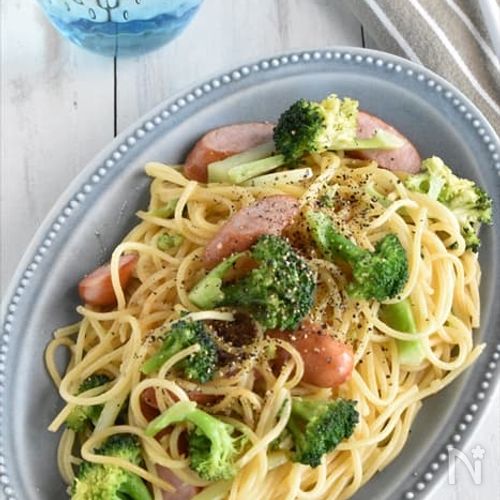 【ブロッコリーとウインナーのめんつゆマヨパスタ】おつまみにも