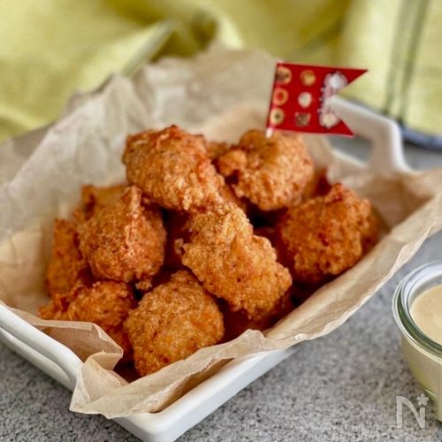 柔らか旨！【黒胡椒にんにくチキンナゲット】醤油マヨソース添え