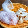 鶏肉とさつまいもの黒酢照り炒めの工程2
