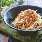 【らくレピ】レンジで簡単！鶏ひき肉もやしの和風炒め風＊