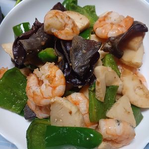 パーフェクトセルの作ってみた!投稿(【海老の具沢山塩炒め】食感楽しい♪クセになるひと皿！)