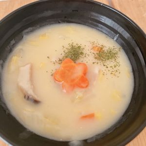 あーちゃん·͜· ♡の作ってみた!投稿(具沢山白菜のクリームシチュー【ルー不要】)