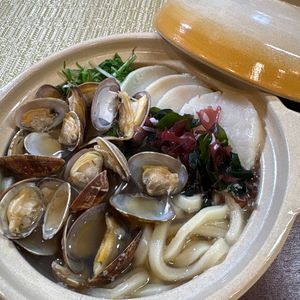 楽ラク手抜キッチン🐶🐾の作ってみた!投稿(【ごちそううどん】アサリのお出汁がたまらない！煮込みうどん)