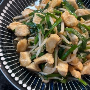 ちょちょ♩の作ってみた!投稿(【鶏むね肉のレバニラ風炒め】ご飯が進む鶏むねおかず♪)