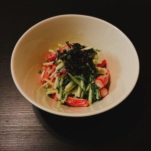 りんの作ってみた!投稿(ゴロっとカニカマと水菜の和風わさびマヨネーズ和え😘🍶)