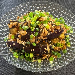 楽ラク手抜キッチン🐶🐾の作ってみた!投稿(旨‼︎レンジで1分『茄子のツナ塩昆布』茄子嫌いも好きになる♡)