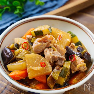 【作り置きに大活躍】鶏肉と夏野菜の味染み煮物#冷まして旨い