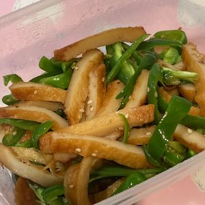 すみれの作ってみた!投稿(レンジで5分！【さつまあげとピーマンの甘辛きんぴら】)