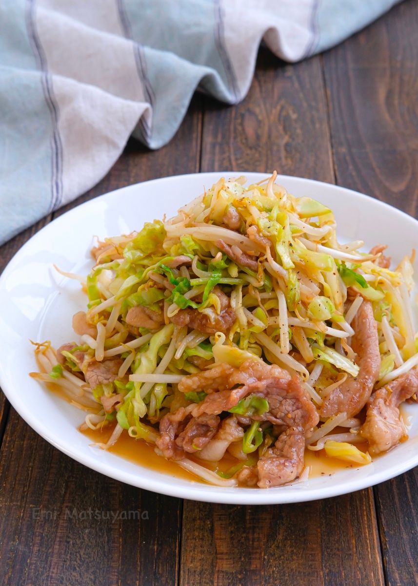 水っぽくならずにシャキシャキ絶品 豚キャベもやし炒め レシピサイトnadia