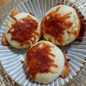 ゆたの作ってみた!投稿(即席！こんがりチーズのお豆腐米粉パン【米粉100%】)