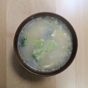 ゆいの作ってみた!投稿(【いんげんのかきたまコンソメスープ】やさしいおいしさ♪)